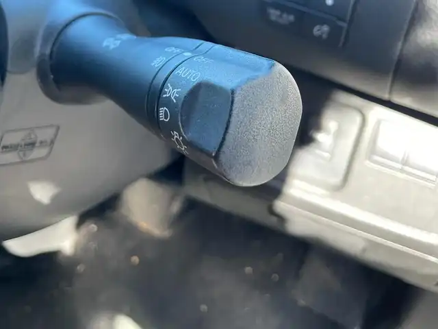 日産 セレナ ハイウェイスター Sハイブリッド 宮崎県 2014(平26)年 10.3万km ダイヤモンドブラック /ナビ(MP313D-W)//ワンセグ/TV/CD/DVD//ビルトインETC//バックカメラ//フリップダウンモニター//両側パワースライドドア//純正アルミホイール//オートライト