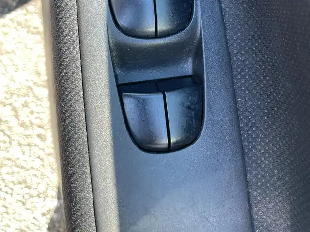 日産 セレナ ハイウェイスター Sハイブリッド 宮崎県 2014(平26)年 10.3万km ダイヤモンドブラック /ナビ(MP313D-W)//ワンセグ/TV/CD/DVD//ビルトインETC//バックカメラ//フリップダウンモニター//両側パワースライドドア//純正アルミホイール//オートライト