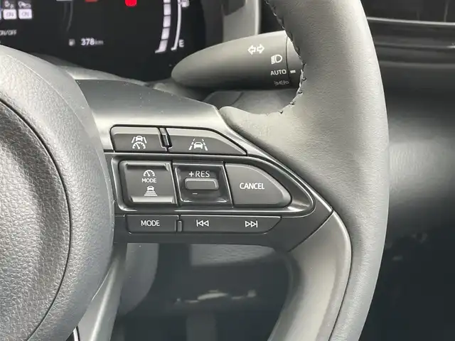 トヨタ ヤリスクロス ハイブリッド Z アドベンチャー 東京都 2025(令7)年 0.1千km ベージュ パノラミックビューモニター　/運転席パワーシート　/前席温シートヒーター　/ステアリングヒーター　/ディスプレイオーディオ/・ＨＤＭＩ　/・Bluetooth　/・ＡｐｐｌｅＣａｒＰｌａｙ/ＡｎｄｒｏｉｄＡｕｔｏ　/ハーフレザーシート　/セーフティセンス