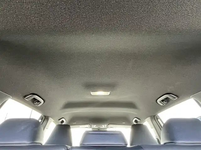 トヨタ カローラ クロス ハイブリッド Z 群馬県 2025(令7)年 0.9万km プラチナホワイトパールマイカ 純正１０．５インチナビ　モデリスタエアロ　全方位カメラ　パーキングアシスト　アダプティブクルーズコントロール　レーンアシスト　ステアリングヒーター　ビルトインＥＴＣ２．０　パワーバックドア　禁煙車