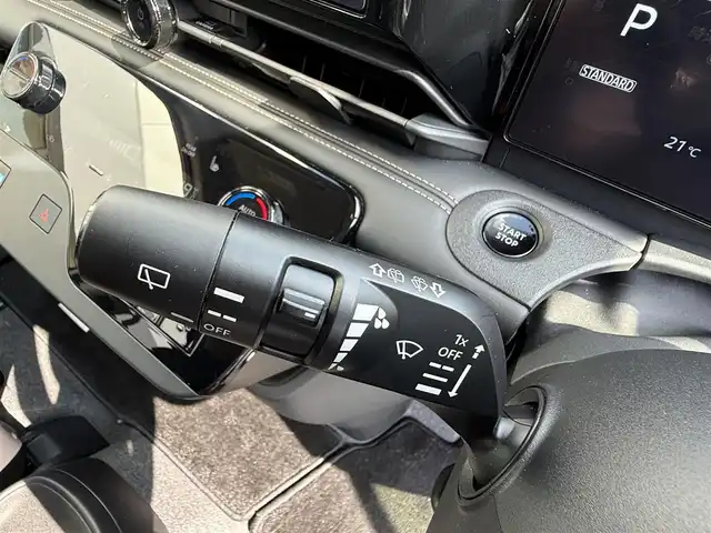 日産 セレナ e－パワー ハイウェイスター V 長崎県 2023(令5)年 1.6万km ダークメタルグレー 登録時15771km/純正ナビ　/・TV/・Bluetoothaudio/・HDMI/スライドドア/ハンズフリースライドドア/D+N席シートヒーター/ステアリングヒーター/デジタルインナーミラー/前後ドライブレコーダー/プロパイロット/フロントダイナミックPK/全方位カメラ/ビルトインETC2.0/両側パワーG/ワイヤレス充電/ブラインドスポットモニター/フリップダウンモニター