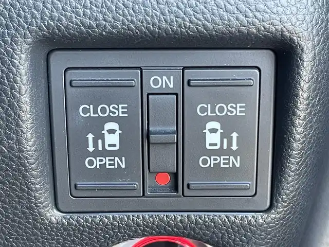 ホンダ Ｎ ＢＯＸ カスタム G L ターボ ホンダセンシング 東京都 2017(平29)年 4.7万km プレミアムベルベットパープル・パール ディスプレイオーディオ/　ＴＶ　ワンセグ　ＣＤ/両側電動スライドドア　/追従クルーズコントロールシステム　/バックカメラ　/ＥＴＣ　/純正アルミホイール　/純正ＬＥＤ　/衝突被害軽減システム　/盗難防止装置/ABS/横滑り防止装置/レーンアシスト/オートライト/アイドリングストップ