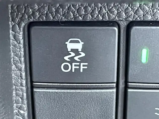 ホンダ Ｎ ＢＯＸ カスタム G L ターボ ホンダセンシング 東京都 2017(平29)年 4.7万km プレミアムベルベットパープル・パール ディスプレイオーディオ/　ＴＶ　ワンセグ　ＣＤ/両側電動スライドドア　/追従クルーズコントロールシステム　/バックカメラ　/ＥＴＣ　/純正アルミホイール　/純正ＬＥＤ　/衝突被害軽減システム　/盗難防止装置/ABS/横滑り防止装置/レーンアシスト/オートライト/アイドリングストップ