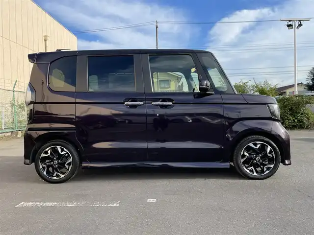 ホンダ Ｎ ＢＯＸ カスタム G L ターボ ホンダセンシング 東京都 2017(平29)年 4.7万km プレミアムベルベットパープル・パール ディスプレイオーディオ/　ＴＶ　ワンセグ　ＣＤ/両側電動スライドドア　/追従クルーズコントロールシステム　/バックカメラ　/ＥＴＣ　/純正アルミホイール　/純正ＬＥＤ　/衝突被害軽減システム　/盗難防止装置/ABS/横滑り防止装置/レーンアシスト/オートライト/アイドリングストップ