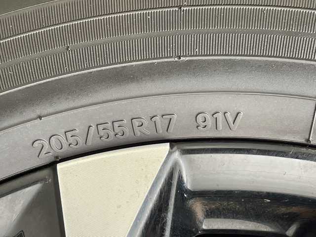 トヨタ ノア S－Z 愛知県 2024(令6)年 2.9万km アティチュードブラックマイカ トヨタセーフティセンス/純正10.5型ディスプレイオーディオナビ/フリップダウンモニター/両側パワースライドドア/レーダークルーズコントロール/シートヒーター/バックカメラ/コーナーセンサー/純正アルミホイール/ETC2.0/LEDヘッドライト/リアオートエアコン/ドライブレコーダー/衝突軽減システム/フルセグ/CD DVD/Bluetooth/ステアリングスイッチ/スマートキー/プッシュスタート