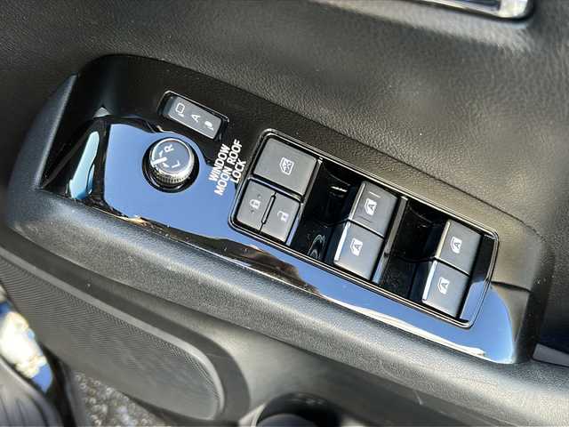 トヨタ アルファード S タイプゴールド 茨城県 2020(令2)年 4万km ブラック ワンオーナー/モデリスタエアロ(F/S/R)/ツインムーンルーフ/純正ディスプレイオーディオ＆ナビ機能付き/(地デジTV・CD・DVD・BT・ラジオ再生)/バックカメラ/両側パワースライドドア/デジタルインナーミラー/トヨタセーフティセンス/ブラインドスポットモニター/レーダークルーズコントロール/レーンアシスト/プリクラッシュセーフティ/コーナーセンサー/ハーフレザーシート/純正ドライブレコーダー/ビルトインETC/オートライト/LEDヘッドライト/モデリスタマフラーカッター/純正18inアルミホイール/純正フロアマット/スペアキー/走行中TV視聴可/取扱説明書/保証書