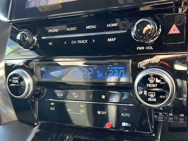 トヨタ アルファード S タイプゴールド 茨城県 2020(令2)年 4万km ブラック ワンオーナー/モデリスタエアロ(F/S/R)/ツインムーンルーフ/純正ディスプレイオーディオ＆ナビ機能付き/(地デジTV・CD・DVD・BT・ラジオ再生)/バックカメラ/両側パワースライドドア/デジタルインナーミラー/トヨタセーフティセンス/ブラインドスポットモニター/レーダークルーズコントロール/レーンアシスト/プリクラッシュセーフティ/コーナーセンサー/ハーフレザーシート/純正ドライブレコーダー/ビルトインETC/オートライト/LEDヘッドライト/モデリスタマフラーカッター/純正18inアルミホイール/純正フロアマット/スペアキー/走行中TV視聴可/取扱説明書/保証書