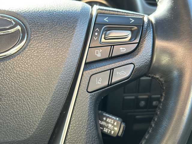 トヨタ アルファード S タイプゴールド 茨城県 2020(令2)年 4万km ブラック ワンオーナー/モデリスタエアロ(F/S/R)/ツインムーンルーフ/純正ディスプレイオーディオ＆ナビ機能付き/(地デジTV・CD・DVD・BT・ラジオ再生)/バックカメラ/両側パワースライドドア/デジタルインナーミラー/トヨタセーフティセンス/ブラインドスポットモニター/レーダークルーズコントロール/レーンアシスト/プリクラッシュセーフティ/コーナーセンサー/ハーフレザーシート/純正ドライブレコーダー/ビルトインETC/オートライト/LEDヘッドライト/モデリスタマフラーカッター/純正18inアルミホイール/純正フロアマット/スペアキー/走行中TV視聴可/取扱説明書/保証書