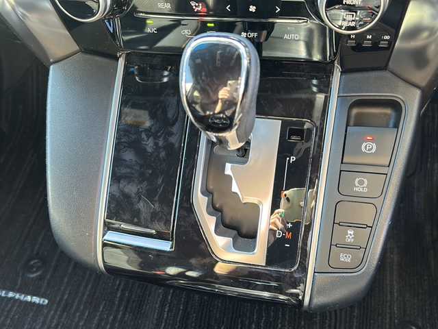 トヨタ アルファード S タイプゴールド 茨城県 2020(令2)年 4万km ブラック ワンオーナー/モデリスタエアロ(F/S/R)/ツインムーンルーフ/純正ディスプレイオーディオ＆ナビ機能付き/(地デジTV・CD・DVD・BT・ラジオ再生)/バックカメラ/両側パワースライドドア/デジタルインナーミラー/トヨタセーフティセンス/ブラインドスポットモニター/レーダークルーズコントロール/レーンアシスト/プリクラッシュセーフティ/コーナーセンサー/ハーフレザーシート/純正ドライブレコーダー/ビルトインETC/オートライト/LEDヘッドライト/モデリスタマフラーカッター/純正18inアルミホイール/純正フロアマット/スペアキー/走行中TV視聴可/取扱説明書/保証書