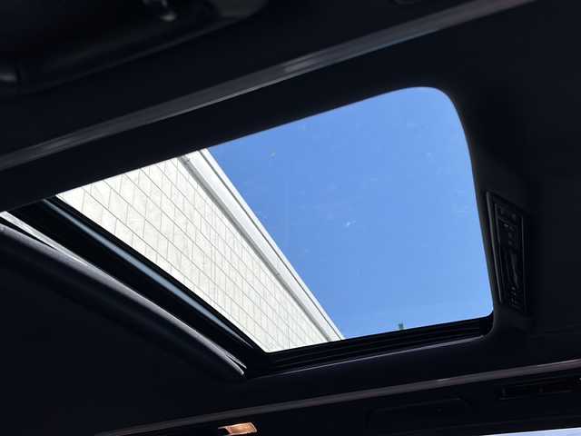 トヨタ アルファード S タイプゴールド 茨城県 2020(令2)年 4万km ブラック ワンオーナー/モデリスタエアロ(F/S/R)/ツインムーンルーフ/純正ディスプレイオーディオ＆ナビ機能付き/(地デジTV・CD・DVD・BT・ラジオ再生)/バックカメラ/両側パワースライドドア/デジタルインナーミラー/トヨタセーフティセンス/ブラインドスポットモニター/レーダークルーズコントロール/レーンアシスト/プリクラッシュセーフティ/コーナーセンサー/ハーフレザーシート/純正ドライブレコーダー/ビルトインETC/オートライト/LEDヘッドライト/モデリスタマフラーカッター/純正18inアルミホイール/純正フロアマット/スペアキー/走行中TV視聴可/取扱説明書/保証書