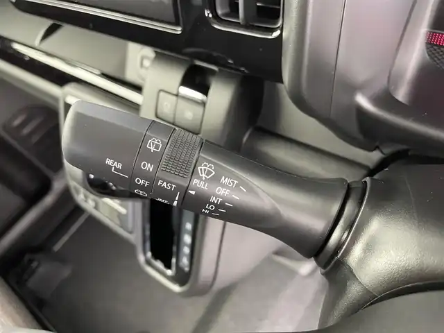 スズキ スペーシア カスタム HYBRID XS 富山県 2025(令7)年 0.1千km ピュアホワイトパール/ブラック2トーン 届出済未使用車/4WD/9インチ純正ナビ/（AM/FM/USB/BT/AppleCarPlay/AndroidAuto）/アラウンドビューモニター/ヘッドアップディスプレイ/デュアルセンサーブレーキサポートII/アダプティブクルーズコントロール/レーンキープアシスト/オートマチックハイビーム/LEDヘッドライト/コーナーセンサー前後/両側パワースライドドア/ハーフレザーシート/前席シートヒーター/ステアリングヒーター/スマートキー×２/プッシュスタート/アイドリングストップ/取扱説明書/保証書