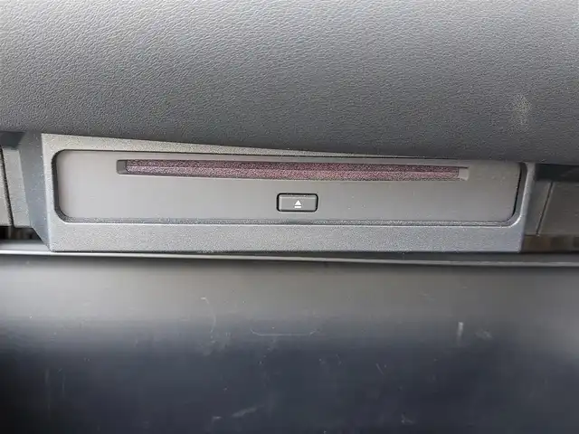 トヨタ ヴォクシー ハイブリッド S－Z 東京都 2025(令7)年 0.4万km アティチュードブラックマイカ 快適利便パッケージ（High）/・ハンズフリーデュアルパワースライドドア/・パワーバックドア/・「ナノイーX」/・ステアリングヒーター/・2列目キャプテンシート・シートヒーター・オットマン/Toyota Safety Sense/・プリクラッシュセーフティ/・レーントレーシングアシスト/・レーンチェンジアシスト/・先行車発進告知機能/・オートマチックハイビーム/・レーダークルーズコントロール/・クリアランスソナー/・パーキングサポートブレーキ/・ロードサインアシスト/パノラミックビューモニター/アドバンスドパーク/プッシュスタート/純正ナビ/　・フルセグTV/　・Bluetooth接続/　・HDMI/　・AM/FMラジオ/純正フリップダウンモニター/前後ドライブレコーダー〔HDR301〕/ビルトインETC2.0/LEDヘッドライト/17インチ純正アルミホイール/スマートキー