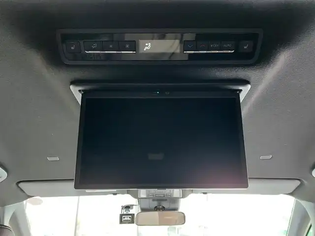 トヨタ ヴォクシー ハイブリッド S－Z 東京都 2025(令7)年 0.4万km アティチュードブラックマイカ 快適利便パッケージ（High）/・ハンズフリーデュアルパワースライドドア/・パワーバックドア/・「ナノイーX」/・ステアリングヒーター/・2列目キャプテンシート・シートヒーター・オットマン/Toyota Safety Sense/・プリクラッシュセーフティ/・レーントレーシングアシスト/・レーンチェンジアシスト/・先行車発進告知機能/・オートマチックハイビーム/・レーダークルーズコントロール/・クリアランスソナー/・パーキングサポートブレーキ/・ロードサインアシスト/パノラミックビューモニター/アドバンスドパーク/プッシュスタート/純正ナビ/　・フルセグTV/　・Bluetooth接続/　・HDMI/　・AM/FMラジオ/純正フリップダウンモニター/前後ドライブレコーダー〔HDR301〕/ビルトインETC2.0/LEDヘッドライト/17インチ純正アルミホイール/スマートキー