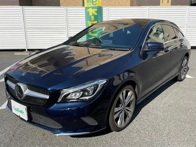 メルセデス・ベンツ ＣＬＡ２２０