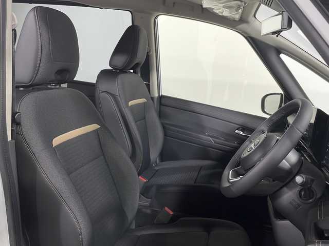 日産 セレナ e－パワー ハイウェイスター V 広島県 2025(令7)年 0.1千km プリズムホワイト 登録済未使用車（6km）/12.3型ニッサンコネクトナビ（AppleCarPlay/AndroidAuto/フルセグTV）/インテリジェントアラウンドビューモニター/インテリジェントルームミラー/プロパイロット/ハンズフリーオートスライドドア/インテリジェントエマージェンシーブレーキ/車線逸脱防止支援/車線逸脱警報/ブラインドスポットモニター/リヤクロストラフィックアラート/踏み間違い衝突防止アシスト/アダプティブLEDヘッドライト/ビルトインETC2.0/純正ドライブレコーダー/ワイヤレス充電/HDMI/USB入力端子