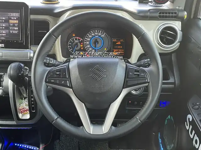 スズキ クロスビー HYBRID MZ 埼玉県 2018(平30)年 11.6万km キャラバンアイボリーパールメタリック/ホワイト 2トーンルーフ (株)IDOMが運営する【じしゃロン川越店】の自社ローン専用車両になります。/こちらは現金またはオートローンご利用時の価格です。/自社ローンご希望の方は別途その旨お申付け下さい/純正ＳＤナビ/（AM/FM/CD/DVD/BT)/フルセグＴＶ　/ＥＴＣ　/社外メーター　/社外レーダー　/パドルシフト　/ドライブレコーダー　/クルーズコントロール　/ステアリングスイッチ　/ＬＥＤヘッドライト　/オートライト　/コーナーセンサー