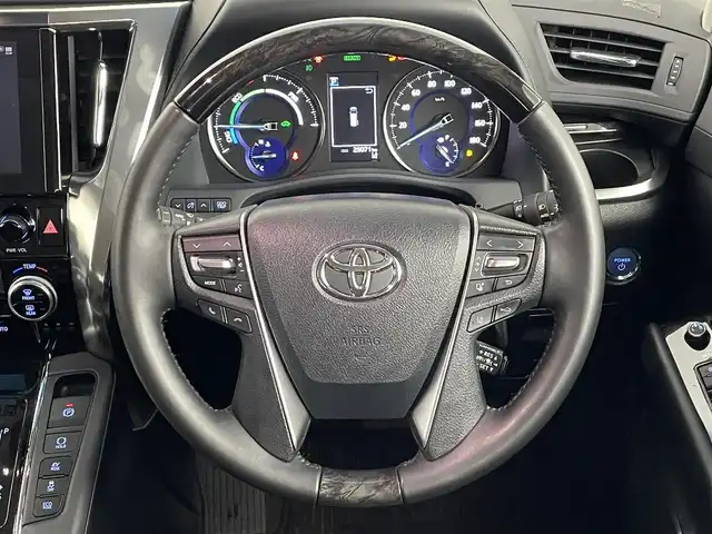 トヨタ アルファードハイブリット SR Cパッケージ 道央・札幌 2023(令5)年 2.9万km ホワイトパールクリスタルシャイン ・4WD/・ダブルサンルーフ/・衝突被害軽減ブレーキ/・レーンキープアシスト/・レーダークルーズコントロール/・オートハイビーム/・ブラインドスポットモニター/・コーナーセンサー/・純正ディスプレイオーディオ/【ナビ機能/フルセグ/BT/USB】/・バックカメラ/・両側パワースライドドア/・パワーバックドア/・シートヒーター&シートクーラー/・ステアリングヒーター/・デジタルインナーミラー