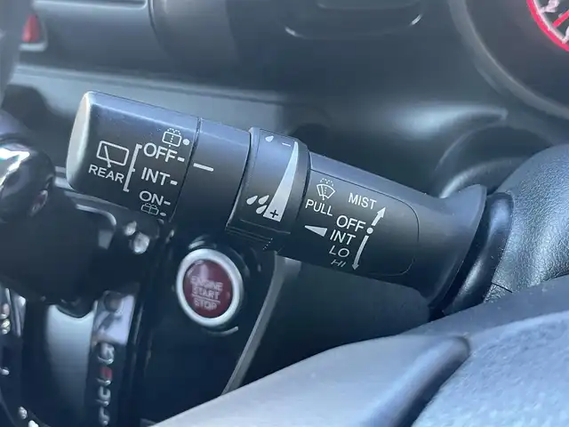 ホンダ Ｎ ＢＯＸ 2トーン カスタム G Aパッケージ 青森県 2015(平27)年 5.5万km プレミアムホワイトパール (株)IDOMが運営する【じしゃロン青森店】の自社ローン専用車両になりますこちらは現金、またはオートローンご利用時の価格です。自社ローンご希望の方は別途その旨お申付け下さい。/４WD/スマートキー/純正ナビ/ワンセグTV/バックカメラ/片側パワースライドドア/純正フロアマット