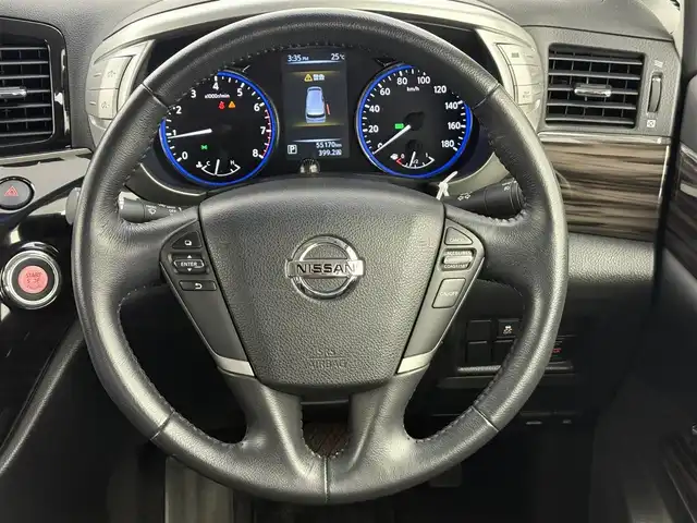 日産 エルグランド 250ハイウェイスターS 愛知県 2015(平27)年 5.6万km ファントムブラック 純正SDナビ/・フルセグ/・Bluetooth/・CD/DVD/・HDMI機能/片側パワースライドドア/フリップダウンモニター/前後ドライブレコーダー/バックカメラ/ハーフレザーシート/パーキングソナー/フォグランプ/後席サンシェード/ETC