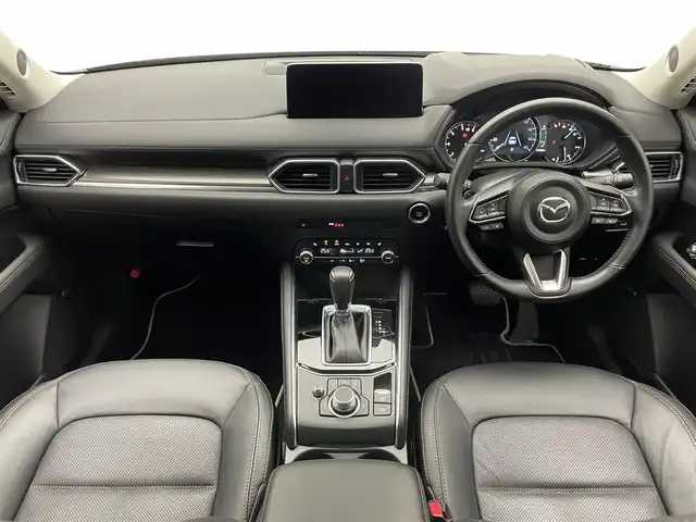 マツダ ＣＸ－５ XD Lパッケージ 愛知県 2022(令4)年 2.1万km ジルコンサンドメタリック 純正１０．２５型ナビ　フルセグＴＶ　Bluetooth　全方位カメラ　禁煙　黒革　シートヒーター　ハンドルヒーター　ＢＯＳＥサウンド　ワイヤレス充電　ＢＳＭ　ＨＵＤ　衝突軽減　追従クルコン　パワーシート　パワーバックドア　ＥＴＣ　/・地上デジタルＴＶチューナー（フルセグ）/・クルージング＆トラフィック・サポート、ワイヤレス充電（Ｑｉ）/・ボーズサウンドシステム（ＡＵＤＩＯＰＩＬＯＴ２＋Ｃｅｎｔｅｒｐｏｉｎｔ２）＋１０スピーカー