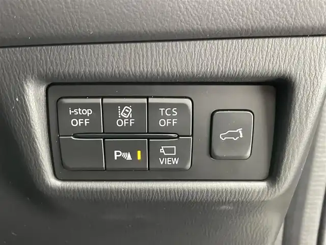 マツダ ＣＸ－５ XD Lパッケージ 愛知県 2022(令4)年 2.1万km ジルコンサンドメタリック 純正１０．２５型ナビ　フルセグＴＶ　Bluetooth　全方位カメラ　禁煙　黒革　シートヒーター　ハンドルヒーター　ＢＯＳＥサウンド　ワイヤレス充電　ＢＳＭ　ＨＵＤ　衝突軽減　追従クルコン　パワーシート　パワーバックドア　ＥＴＣ　/・地上デジタルＴＶチューナー（フルセグ）/・クルージング＆トラフィック・サポート、ワイヤレス充電（Ｑｉ）/・ボーズサウンドシステム（ＡＵＤＩＯＰＩＬＯＴ２＋Ｃｅｎｔｅｒｐｏｉｎｔ２）＋１０スピーカー
