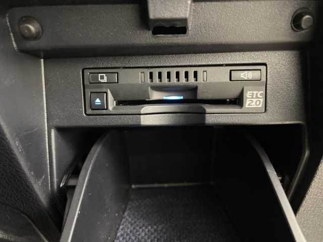 トヨタ アルファードハイブリット SR Cパッケージ 道央・札幌 2020(令2)年 5.5万km スパークリングブラックパールクリスタルシャイン ・4WD/・トヨタセーフティセンス/・レーダークルーズコントロール/・純正ナビ/・BT/CD/DVD/USB/フルセグTV/Miracast/・AppleCarPlay/AndroidAuto/・バックカメラ/・純正フリップダウンモニター/・MTモード付AT/・パワーバックドア/・両側パワースライドドア/・レザーシート/1.2列目パワーシート/・全席シートヒーター&ベンチレーション/・ステアリングスイッチ/ヒーター/・3眼LEDオートライト/オートマチックハイビーム/・プッシュスタート/スマートキー/・ETC2.0