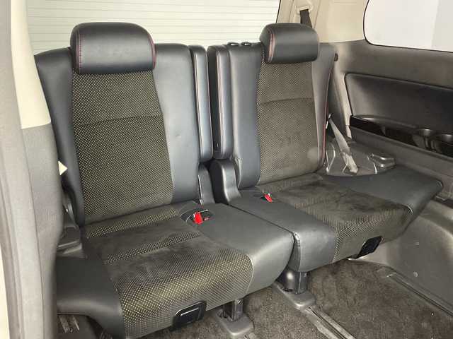 トヨタ ヴェルファイア 2．4Z ゴールデンアイズⅡ 兵庫県 2014(平26)年 9.2万km ホワイトパールクリスタルシャイン ・アルパイン製9インチナビ＆フルセグ＆BT＆DVD/・バックカメラ/・アルパイン製フリップダウンモニター/・両側パワースライドドア/・コーナーセンサー/・ハーフレザーシート/・純正18インチアルミホイール/・スマートキー/・スペアキー/・プッシュスタート/・フロアマット/・2列目オットマン/・カロッツェリア製スピーカー/・パワーバックドア/・電動格納ミラー/・LEDヘッドライト/・オートライト