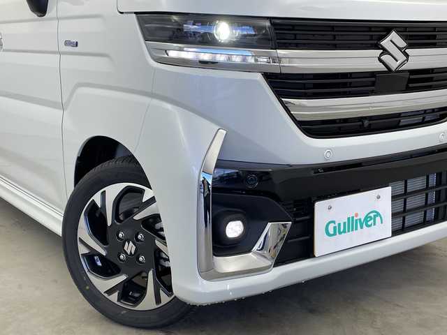 スズキ スペーシア カスタム HYBRID XS 新潟県 2025(令7)年 0.1千km ピュアホワイトパール/ブラック2トーン 4WD/禁煙車/スズキコネクトナビ/（BT/FM/AM/フルセグTV)/全周囲カメラ/ステアリングスイッチ/ステアリングヒーター/ハーフレザーシート/シートヒーター/両側パワースライドドア/ヘッドアップディスプレイ/電格ミラー/ウィンカーミラー/ヘッドライトレベライザー/取扱説明書/保証書/点検記録簿