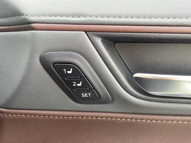 トヨタ ハリアー ハイブリッド Z レザーパッケージ 島根県 2020(令2)年 18.9万km ホワイトパールクリスタルシャイン ワンオーナー/JBLプレミアムサウンド/純正12.3インチディスプレイオーディオ/・Bluetooth/フルセグ/レザーシート/パワーシート/Toyota Safety Sense/・プリクラッシュセーフティ/・レーンディパーチャーアラート/・オートハイビーム/・レーダークルーズコントロール/・ブラインドスポットモニター/調光パノラマルーフ/レザーシート/全方位カメラ/インテリジェントルームミラー/ドライブレコーダー