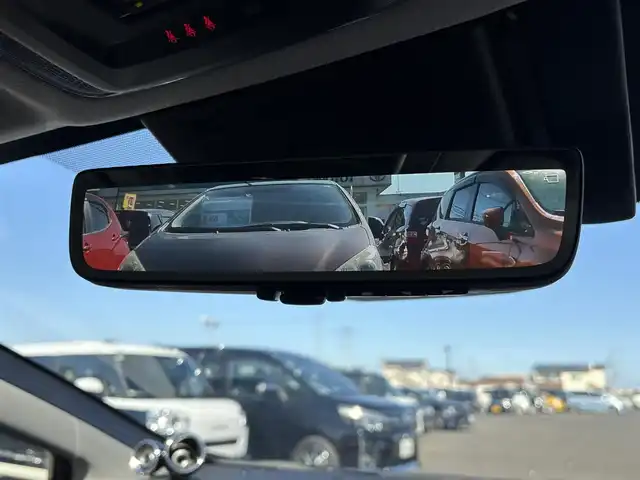 トヨタ プリウス Z 大分県 2023(令5)年 3.2万km アティチュードブラックマイカ ・純正ナビ(BT/Miracast/USB)/・全方位カメラ/・フルセグテレビ/・純正プレミアムスピーカー/・AC100V/・レーダークルーズコントロール/・プリクラッシュセーフティ/・ブラインドスポットモニター/・ETC2.0/・パワーシート/・シートメモリー/・デジタルインナーミラー/・ステアリングヒーター/・オートハイビーム/・パーキングアシスト/・ブレーキホールド/・電動リアゲート/・スマートキー/・純正アルミホイール