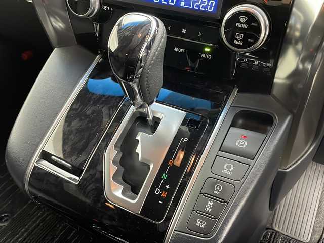 トヨタ アルファード S タイプゴールド 茨城県 2020(令2)年 5.6万km ラグジュアリーホワイトパールクリスタルシャインガラスフレーク 純正ナビ/・バックカメラ/・Bluetooth接続/・フルセグテレビ/ETC/ドライブレコーダー/両側スライドドア/社外アルミホイール（WORK)/スマートキー（スペアキー1本）/電動リアゲート/エアロパーツ（モデリスタ）/オートマチックハイビーム/コーナーセンサー/LEDヘッドライト/4DW/オートブレーキホールド/ブラインドスポットモニター/JBL