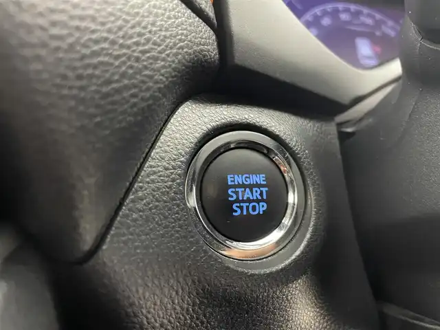 トヨタ ＲＡＶ４ アドベンチャー 富山県 2021(令3)年 4.8万km アティチュードブラックマイカ 純正9型ディスプレイオーディオ（AM/FM/BT/USB）/フルセグTV/バックカメラ/前後ドライブレコーダー/ETC/レザーシート/D席パワーシート/D/N席シートヒーター/D/N席シートベンチレーション/衝突被害軽減システム/レーダークルーズコントロール/レーンキープアシスト/横滑り防止装置/ダウンヒルアシストコントロール/純正アルミホイール/純正フロアマット/オートLEDライト/オートマチックハイビーム/フォグライト/ハンドルヒーター/オートホールド付電子パーキング