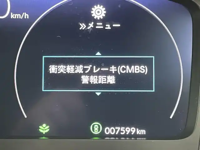 ホンダ ステップワゴン スパーダ eHEV プレミアムライン 岡山県 2023(令5)年 0.8万km プラチナホワイトパール 無限フルエアロ（F/S/RF)/無限18インチAW/無限フロントグリル/無限ドアミラーカバー/純正１１．４インチナビ/（Bluetooth/CD/DVD/フルセグTV）/ハーフレザー/衝突軽減ブレーキ/レーダークルーズコントロール/アラウンドビューモニター/ビルトインＥＴＣ２．０/ＬＥＤヘッドライト/オートハイビーム/フォグランプ/シートヒーター/ブラインドスポットモニター/純正ドライブレコーダー（前後）/パドルシフト/USB接続/フロアマット/両側パワースライドドア