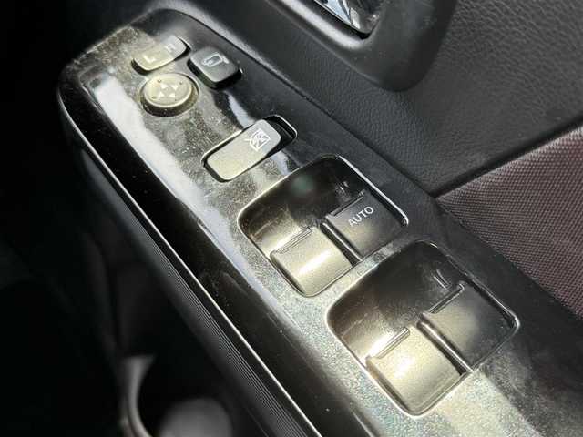 スズキ ワゴンＲ スティングレー HYBRID T 道央・札幌 2018(平30)年 9.3万km ムーンライトバイオレットPM 衝突軽減ブレーキ/４ＷＤ/ターボ/社外７インチナビ/フルセグＴＶ/バックカメラ/クルーズコントロール/シートヒーター/純正１５インチアルミホイール/ＬＥＤヘッドライト/ＨＵＤ
