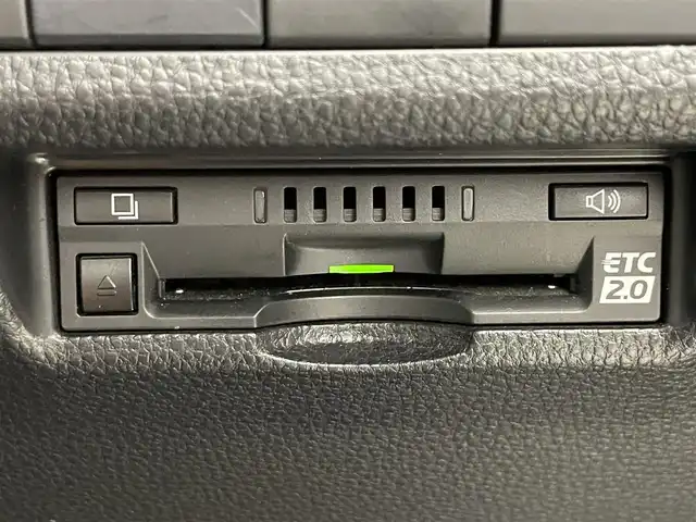 トヨタ ＲＡＶ４ アドベンチャー 滋賀県 2020(令2)年 5万km アーバンカーキ 純正ディスプレイオーディオ/・Bluetooth/USB/FM/AM/電動リアゲート/ステアリングヒーター/シートヒーター/エアーシート/オートマチックハイビーム/純正１９AW/前後ドライブレコーダー/ビルトインETC/プッシュスタート/スマートキー
