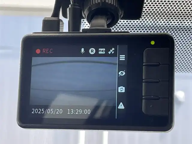 トヨタ ＲＡＶ４ アドベンチャー 滋賀県 2020(令2)年 5万km アーバンカーキ 純正ディスプレイオーディオ/・Bluetooth/USB/FM/AM/電動リアゲート/ステアリングヒーター/シートヒーター/エアーシート/オートマチックハイビーム/純正１９AW/前後ドライブレコーダー/ビルトインETC/プッシュスタート/スマートキー