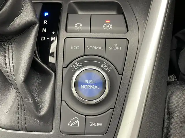 トヨタ ＲＡＶ４ アドベンチャー 滋賀県 2020(令2)年 5万km アーバンカーキ 純正ディスプレイオーディオ/・Bluetooth/USB/FM/AM/電動リアゲート/ステアリングヒーター/シートヒーター/エアーシート/オートマチックハイビーム/純正１９AW/前後ドライブレコーダー/ビルトインETC/プッシュスタート/スマートキー
