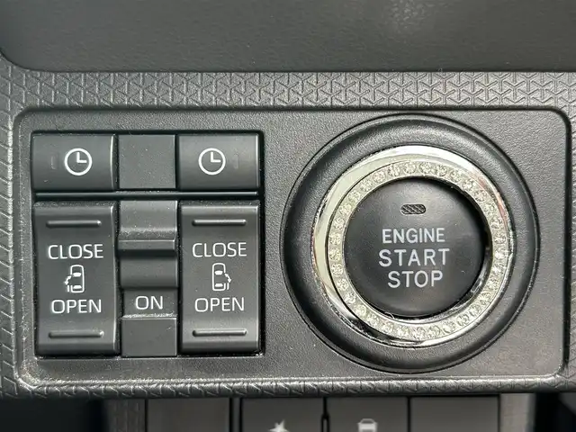 ダイハツ タント カスタム RS セレクション 佐賀県 2020(令2)年 5万km ブラックマイカメタリック スマートアシストIII/レーダークルーズコントロール/コーナーセンサー/純正9インチナビ/・バックカメラ/・フルセグTV/BT/CD/DVD/純正ドラレコ(DRN-H70N)/ハーフレザーシート/前席シートヒーター/両側パワースライドドア/純正15インチAW/アイドリングストップ/LEDヘッドライト/フォグランプ/オートライト/プッシュスタート/ETC/電動格納ミラー/フロアマット/ドアバイザー/スペアキー×１/保証書/取扱説明書
