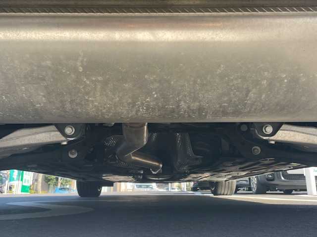 ボルボ Ｖ６０ B5 インスクリプション 愛知県 2022(令4)年 3.3万km パール ハーマンカードンサウンド/タンレザーシート/エアシート/シートヒーター/レーダークルーズ/純正ナビ/バックカメラ