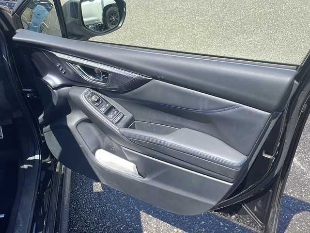 スバル レヴォーグ 1．8GT－H EX 新潟県 2021(令3)年 4.2万km クリスタルブラックシリカ ワンオーナー/4WD/アイサイトX/・プリクラッシュブレーキ/・エマージェンシーレーンキープアシスト/・車線逸脱防止機能/・先行車発進お知らせ/・レーダークルーズコントロール/純正11.6インチナビ/(AM/FM/USB/Bluetooth)/フルセグTV/スバルリヤビークルディテクション/バックカメラ/フロント・サイドカメラ/黒革シート/パワーバックドア/D/N席パワーシート/D/N席シートヒーター/D/N席エアシート/LEDヘッドライト/フォグランプ/ビルトインETC/ドライブレコーダー/スマートキー/プッシュスタート/取扱説明書/保証書