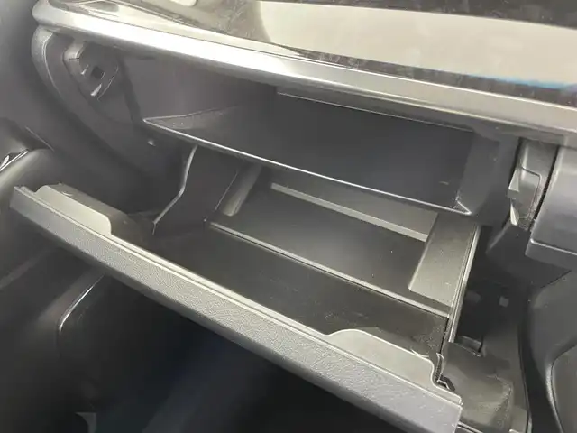 トヨタ アルファード S Cパッケージ 富山県 2022(令4)年 1.9万km ホワイトパールクリスタルシャイン サンルーフ/モデリスタエアロ/純正ディスプレイオーディオ（AM/FM/BT/USB）/バックカメラ/両側パワースライドドア/パワーバックドア/レザーシート/D/N席パワーシート/D席メモリシート/シートヒーター/シートベンチレーション/ハンドルヒーター/デジタルインナーミラー/ブラインドスポットモニター/衝突被害軽減システム/レーダークルーズコントロール/レーンキープアシスト/コーナーセンサー/横滑り防止装置/純正アルミホイール/社外フロアマット/オートLEDライト/オートマチックハイビーム/オートホールド付電子パーキング/スマートキー/スペアキー
