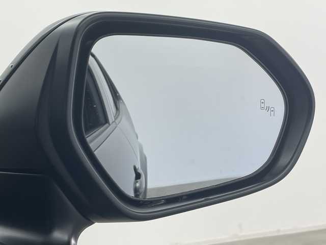 トヨタ ヤリスクロス ハイブリッド Z アドベンチャー 群馬県 2025(令7)年 0.1千km ブラックマイカ 登録済未使用車（登録時走行距離：１０Km）/＝＝＝＝＝＝＝＝＝＝＝＝＝＝＝＝＝＝＝＝＝＝＝/純正8型ナビ　/全周囲カメラ　/ＥＴＣ２．０　/ＢＳＭ　/ＨＤＭＩ　/シートヒーター　/パワーシート　/ハンドルヒーター　/衝突被害軽減ブレーキ　/レーンキープアシスト　/クリアランスソナー　/禁煙車