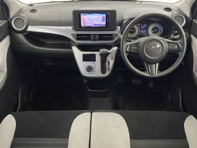 ダイハツ キャスト アクティバ X SAⅡ 栃木県 2017(平29)年 6.8万km パールホワイトⅢ スマートアシストII/・衝突回避支援ブレーキ/・車線逸脱警報/・誤発進抑制制御/・先行車発進お知らせ/・衝突警報/純正ナビ/CD/AM/FM/DVD/フルセグTV/Bluetooth/純正フロアマット/純正ドアバイザー/オートライト/ライトレベライザー/スマートキー/プッシュスタート/ドラレコ