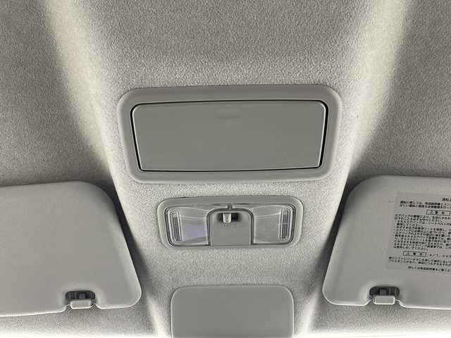 ダイハツ キャスト アクティバ X SAⅡ 栃木県 2017(平29)年 6.8万km パールホワイトⅢ スマートアシストII/・衝突回避支援ブレーキ/・車線逸脱警報/・誤発進抑制制御/・先行車発進お知らせ/・衝突警報/純正ナビ/CD/AM/FM/DVD/フルセグTV/Bluetooth/純正フロアマット/純正ドアバイザー/オートライト/ライトレベライザー/スマートキー/プッシュスタート/ドラレコ