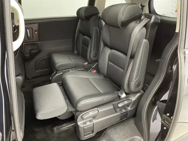 ホンダ オデッセイ ハイブリッド e:HEVアブソルート EX 新潟県 2021(令3)年 6.1万km プレミアムヴィーナスブラックP メーカー純正ナビ/(CD.DVD.SD.フルセグ.Bluetooth)/全方位カメラ/ホンダセンシング/レーダークルーズコントロール/レーンキープアシスト/ブラインドスポットモニター/LEDオートライト/両側パワースライドドア/前後ドライブレコーダー/ハーフレザーシート/前席シートヒーター/ビルトインETC2.0/プッシュスタート/スマートキー/純正フロアマット