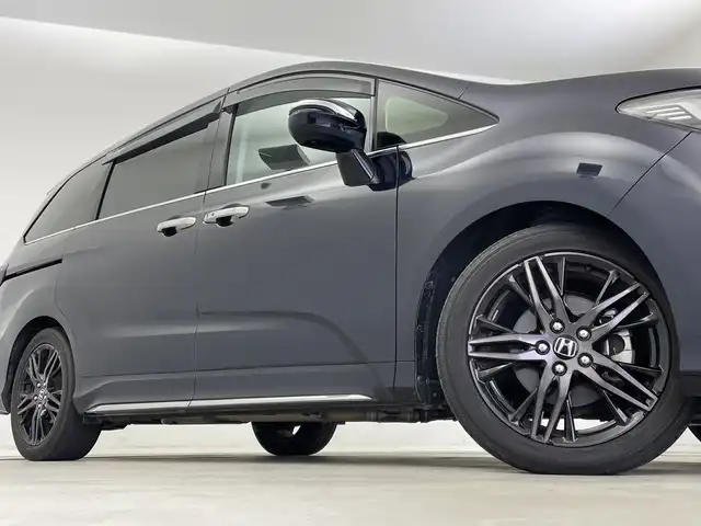 ホンダ オデッセイ ハイブリッド e:HEVアブソルート EX 新潟県 2021(令3)年 6.1万km プレミアムヴィーナスブラックP メーカー純正ナビ/(CD.DVD.SD.フルセグ.Bluetooth)/全方位カメラ/ホンダセンシング/レーダークルーズコントロール/レーンキープアシスト/ブラインドスポットモニター/LEDオートライト/両側パワースライドドア/前後ドライブレコーダー/ハーフレザーシート/前席シートヒーター/ビルトインETC2.0/プッシュスタート/スマートキー/純正フロアマット