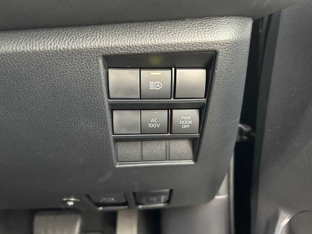 トヨタ ヴォクシー ハイブリッド S－Z 千葉県 2024(令6)年 2.2万km スパークリングブラックパールクリスタルシャイン 純正10.5インチディスプレイオーディオナビ/フルセグTV/HDMI/Bluetooth/ETC2.0/モデリスタエアロパーツセット/モデリスタシグニチャーイルミグリル/モデリスタイルミルーフスポイラー/パノラミックビューモニター/両側パワースライドドア/パワーバックドア/純正フリップダウンモニター/ヘッドアップディスプレイ/前後ドライブレコーダー/前後コーナーセンサー/1列目・2列目シートヒーター/2列目オットマン/ハーフレザーシート/デジタルインナーミラー/ブラインドスポットモニター/プリクラッシュセーフティ/レーンディパーチャーアラート/ロードサインアシスト/緊急時操舵支援/フロントクロストラフィックアラート/レーンチェンジアシスト/安心降車アシスト/オートハイビーム/ウィンカーミラー/プッシュスタート/スマートキー/スペアキー1本/ドアバイザー/リアサンシェード/ステアリングスイッチ/LEDヘッドライト/モデリスタ18インチアルミホイール/純正フロアマット/保証書/取扱説明書