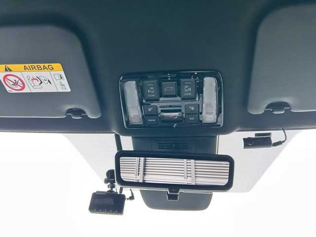 トヨタ ヴォクシー ハイブリッド S－Z 千葉県 2024(令6)年 2.2万km スパークリングブラックパールクリスタルシャイン 純正10.5インチディスプレイオーディオナビ/フルセグTV/HDMI/Bluetooth/ETC2.0/モデリスタエアロパーツセット/モデリスタシグニチャーイルミグリル/モデリスタイルミルーフスポイラー/パノラミックビューモニター/両側パワースライドドア/パワーバックドア/純正フリップダウンモニター/ヘッドアップディスプレイ/前後ドライブレコーダー/前後コーナーセンサー/1列目・2列目シートヒーター/2列目オットマン/ハーフレザーシート/デジタルインナーミラー/ブラインドスポットモニター/プリクラッシュセーフティ/レーンディパーチャーアラート/ロードサインアシスト/緊急時操舵支援/フロントクロストラフィックアラート/レーンチェンジアシスト/安心降車アシスト/オートハイビーム/ウィンカーミラー/プッシュスタート/スマートキー/スペアキー1本/ドアバイザー/リアサンシェード/ステアリングスイッチ/LEDヘッドライト/モデリスタ18インチアルミホイール/純正フロアマット/保証書/取扱説明書