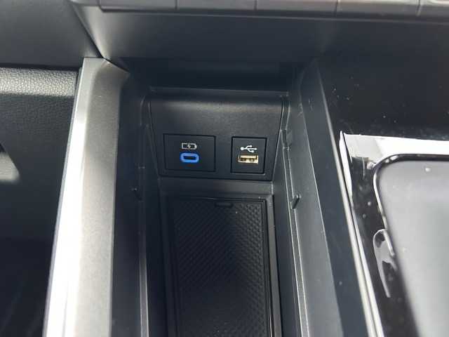 トヨタ ヴォクシー ハイブリッド S－Z 千葉県 2024(令6)年 2.2万km スパークリングブラックパールクリスタルシャイン 純正10.5インチディスプレイオーディオナビ/フルセグTV/HDMI/Bluetooth/ETC2.0/モデリスタエアロパーツセット/モデリスタシグニチャーイルミグリル/モデリスタイルミルーフスポイラー/パノラミックビューモニター/両側パワースライドドア/パワーバックドア/純正フリップダウンモニター/ヘッドアップディスプレイ/前後ドライブレコーダー/前後コーナーセンサー/1列目・2列目シートヒーター/2列目オットマン/ハーフレザーシート/デジタルインナーミラー/ブラインドスポットモニター/プリクラッシュセーフティ/レーンディパーチャーアラート/ロードサインアシスト/緊急時操舵支援/フロントクロストラフィックアラート/レーンチェンジアシスト/安心降車アシスト/オートハイビーム/ウィンカーミラー/プッシュスタート/スマートキー/スペアキー1本/ドアバイザー/リアサンシェード/ステアリングスイッチ/LEDヘッドライト/モデリスタ18インチアルミホイール/純正フロアマット/保証書/取扱説明書