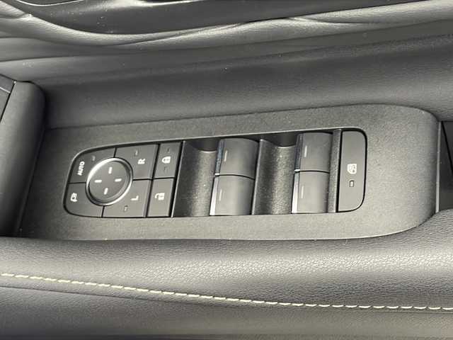 トヨタ アルファード Z 千葉県 2023(令5)年 0.7万km ブラック 純正ナビ/AM/FM/BT/フルセグTV/純正フリップダウンモニター/モデリスタフルエアロ/レーダークルーズコントロール/レーンキープアシスト/プリクラッシュセーフティ/クリアランスソナー/先行車発進お知らせ/ロードサインアシスト/ブラインドスポットモニタリング/オートホールド/オートハイビーム/両側パワースライドドア/パワーバックドア/ワイヤレス充電/デジタルインナーミラー/ステアリングヒーター/シートヒーター＆シートベンチレーション/ビルトインETC/LEDヘッドライト